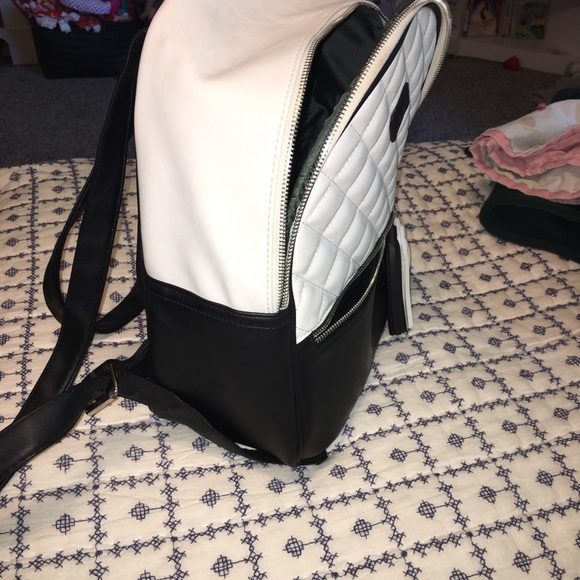 BLACK AND WHITE CLAIRES BACKPACK PURSE!! - Picture 5 of 5